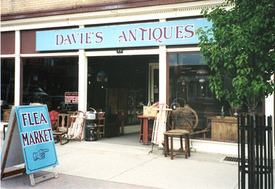 Davie's Antiques